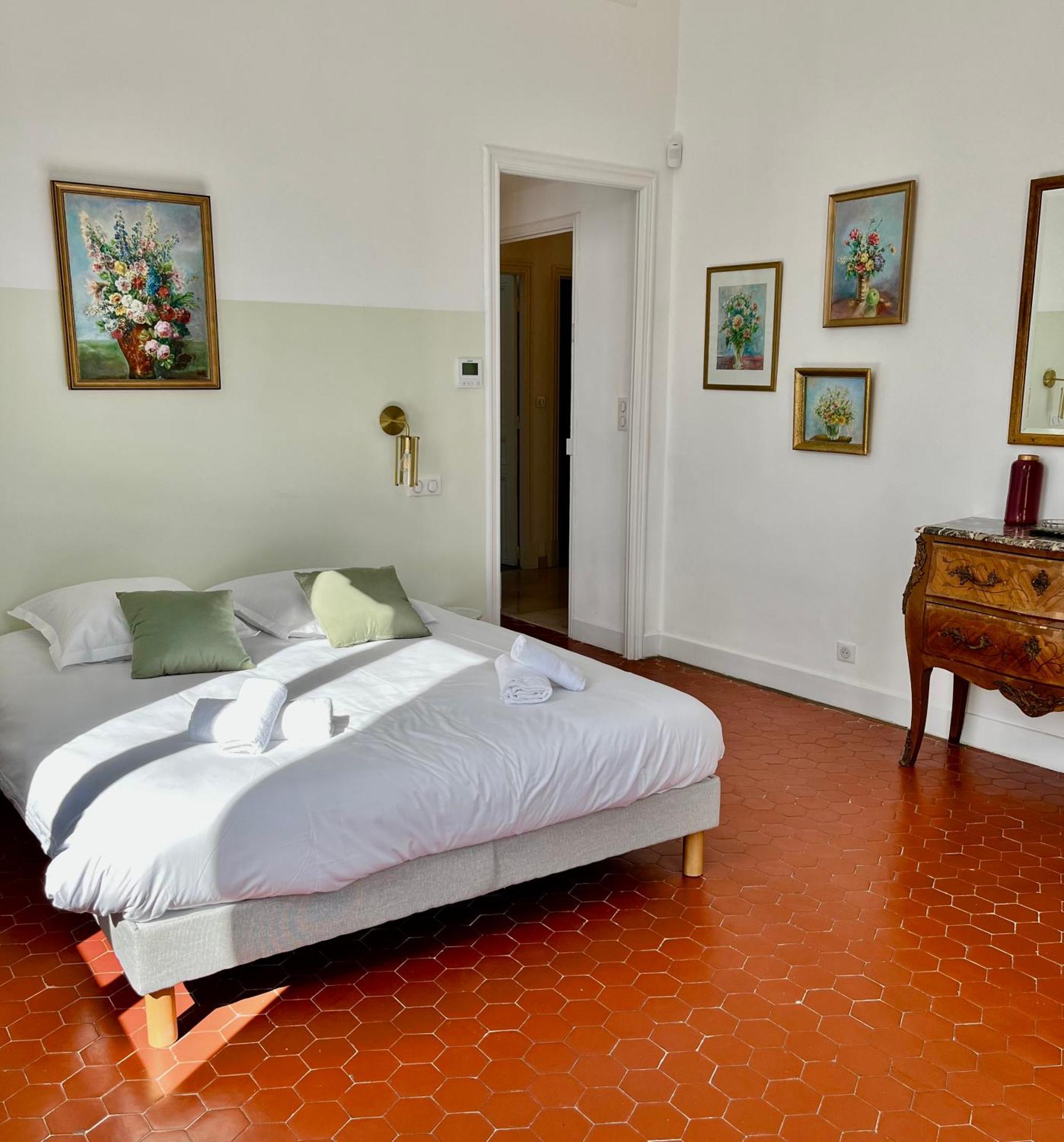 Villa Les Roches Mandelieu Esterno foto